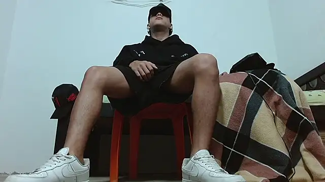 Macho Dom online show from 9, 4, 2026