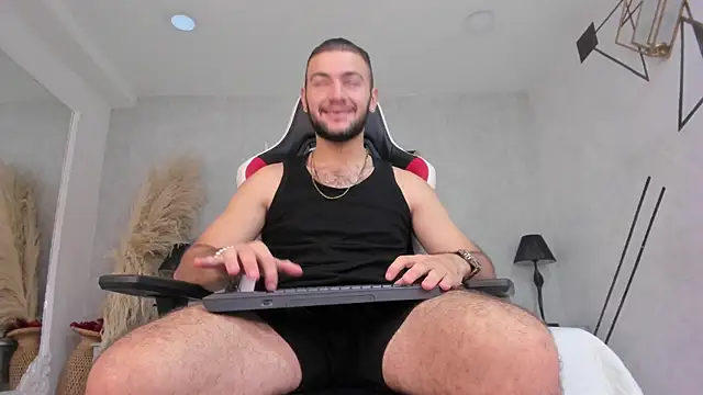 Snapshot of MaximusDick1_ chatting on 17, 5, 2026 MaximusDick1 online show from 17, 5, 2026