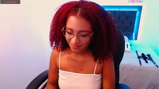 Lorena Vieira  online show from 13, 1, 2025