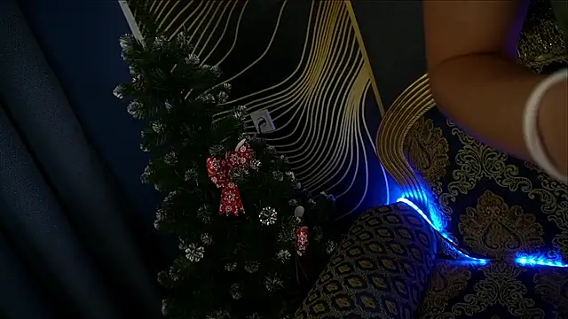 ValeryRoyale online show from 4, 1, 2025