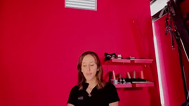 Ambar Roux  online show from 10, 9, 2025