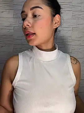 Snapshot of _Luana chatting on 18, 6, 2026 Luana online show from 18, 6, 2026