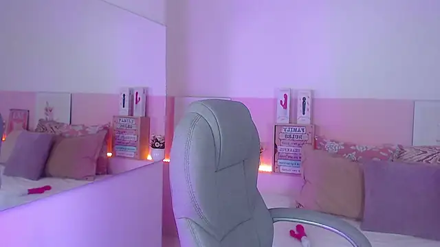 violeta leon online show from 25, 2, 2025