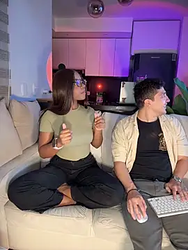 tiana nave online show from 25, 3, 2026