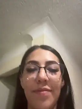StaceyJones1 online show from 28, 2, 2025