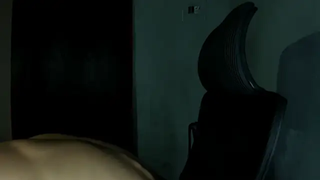 Travistanner 28 online show from 11, 4, 2026