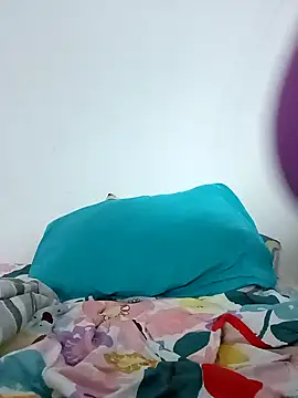 Snapshot of luna_hell chatting on 5, 3, 2025 luna hell online show from 5, 3, 2025