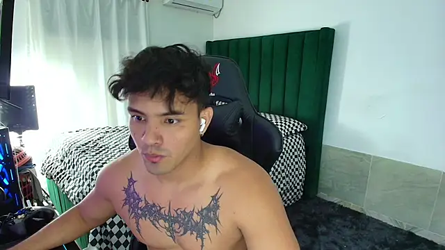 Snapshot of man_dur07 chatting on 1, 2, 2026 man dur07 online show from 1, 2, 2026