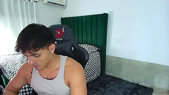 Snapshot of man_dur07 chatting on 5, 2, 2026 man dur07 online show from 5, 2, 2026