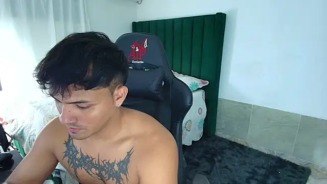 Snapshot of man_dur07 chatting on 7, 3, 2026 man dur07 online show from 7, 3, 2026