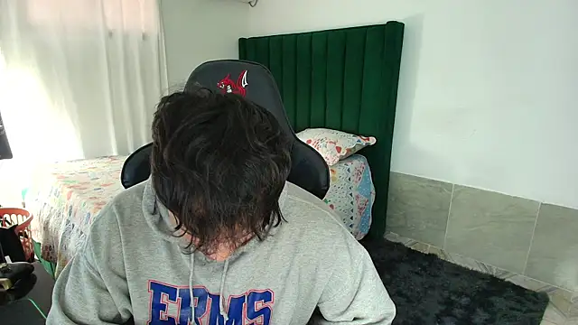 Snapshot of man_dur07 chatting on 14, 3, 2026 man dur07 online show from 14, 3, 2026