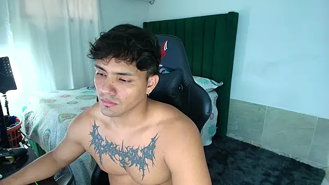 Snapshot of man_dur07 chatting on 17, 3, 2026 man dur07 online show from 17, 3, 2026