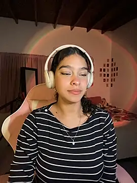 Arteatenea   online show from 4, 12, 2025