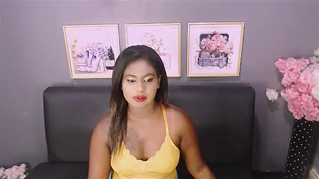 Littleindianmilf online show from 8, 1, 2025