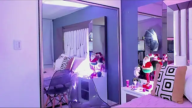 Snapshot of Kitty_Eliffe chatting on 21, 12, 2024 Kitty Eliffe online show from 21, 12, 2024