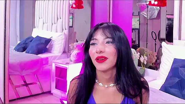 Snapshot of Kitty_Eliffe chatting on 4, 2, 2025 Kitty Eliffe online show from 4, 2, 2025