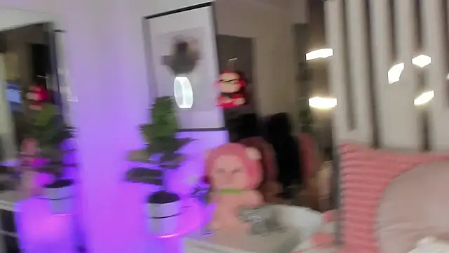 Snapshot of Kitty_Eliffe chatting on 2, 10, 2025 Kitty Eliffe online show from 2, 10, 2025