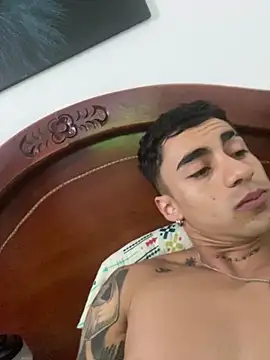 Danifornari online show from 1, 3, 2025