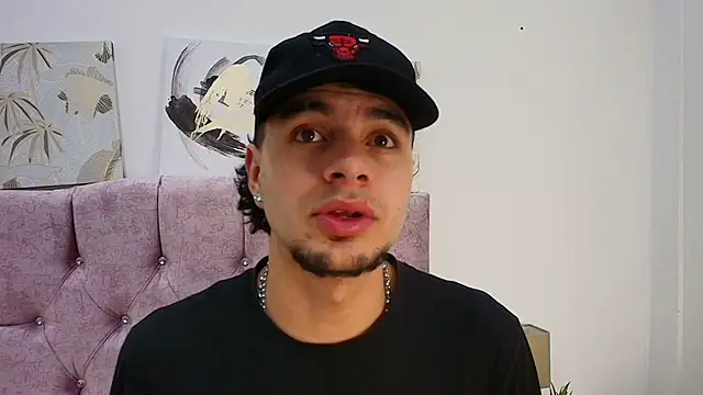 Amadeo Wild online show from 9, 2, 2025