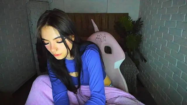 Roxanne tay online show from 30, 12, 2024