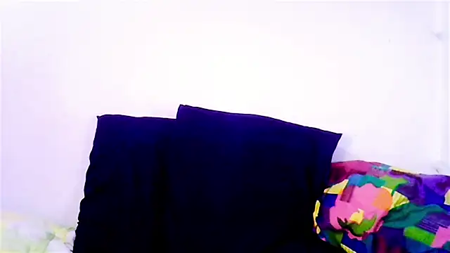 Snapshot of Mysterylady143 chatting on 24, 9, 2025 Mysterylady143 online show from 24, 9, 2025