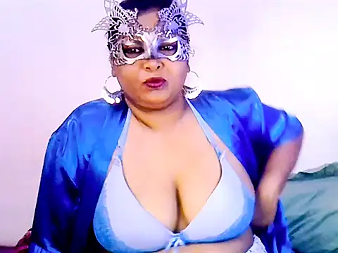 Snapshot of Mysterylady143 chatting on 12, 7, 2026 Mysterylady143 online show from 12, 7, 2026