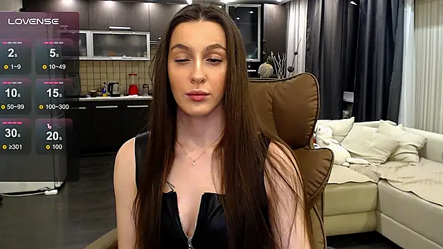 Snapshot of Doll_Jasmine_ chatting on 6, 6, 2026 Doll Jasmine online show from 6, 6, 2026