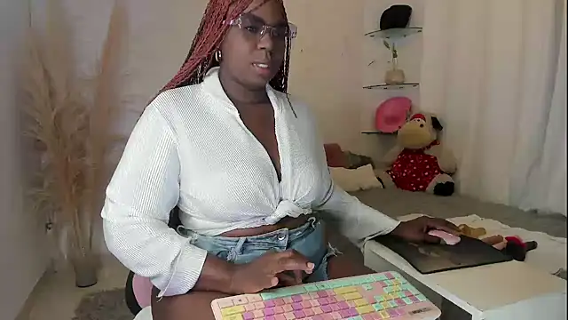 Leslie browm online show from 4, 6, 2026