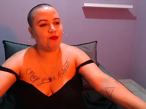 RevnaWalter online show from 18, 10, 2025