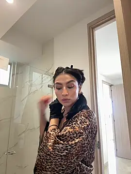 Gia Ferh online show from 18, 4, 2026