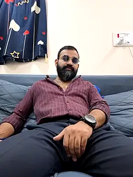 Fun Guuy online show from 8, 1, 2026