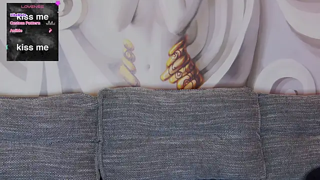 hailey peach online show from 21, 2, 2025