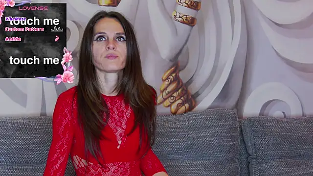 hailey peach online show from 11, 10, 2025