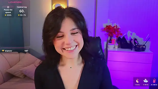 Snapshot of Jenna_Adams_ chatting on 6, 11, 2025 Jenna Adams online show from 6, 11, 2025