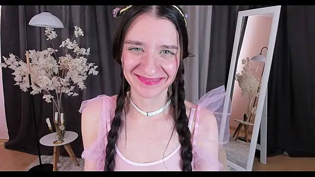 helentasty online show from 18, 2, 2025