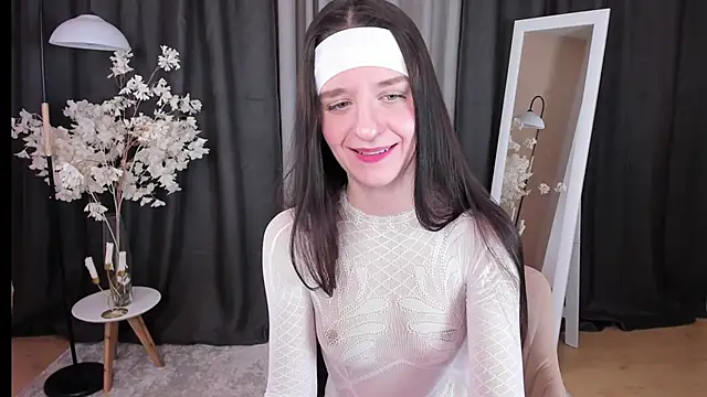 helentasty online show from 11, 3, 2025