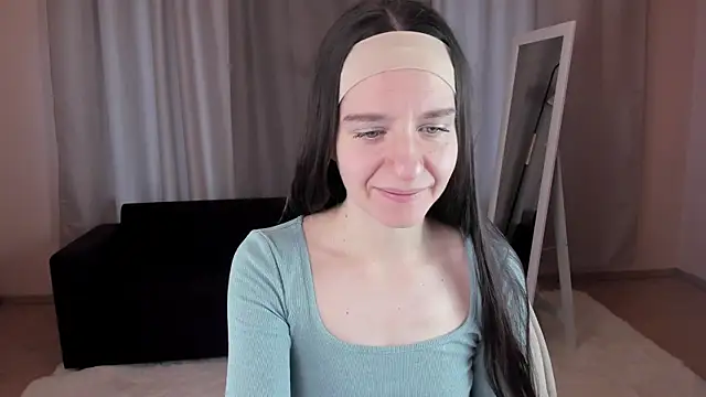 helentasty online show from 2, 10, 2025