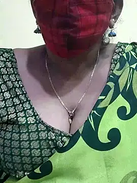 mallu-sumi online show from 17, 3, 2025