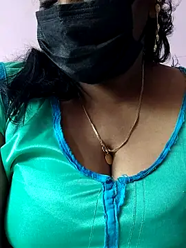 mallu-sumi online show from 10, 4, 2026