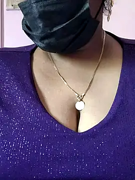 mallu-sumi online show from 11, 4, 2026