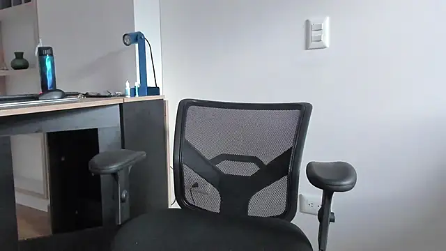 Snapshot of pablo-rincon95 chatting on 11, 2, 2025 pablo-rincon95 online show from 11, 2, 2025