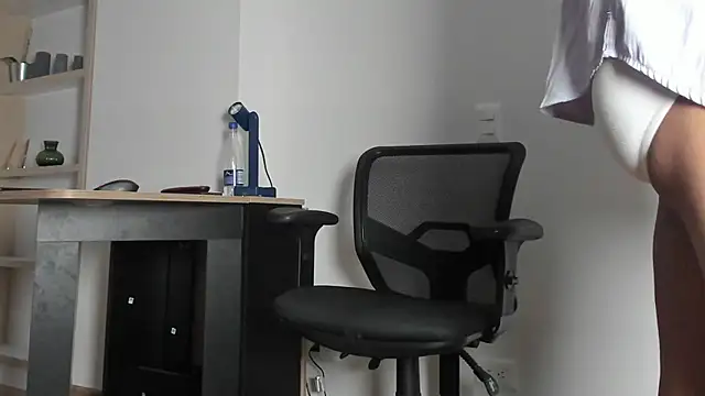 Snapshot of pablo-rincon95 chatting on 19, 2, 2025 pablo-rincon95 online show from 19, 2, 2025