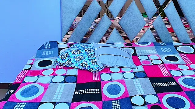 Snapshot of Emily_Trujillo chatting on 8, 3, 2025 Emily Trujillo online show from 8, 3, 2025