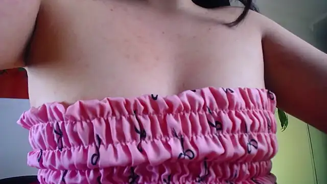 Snapshot of Emily_Trujillo chatting on 29, 11, 2025 Emily Trujillo online show from 29, 11, 2025