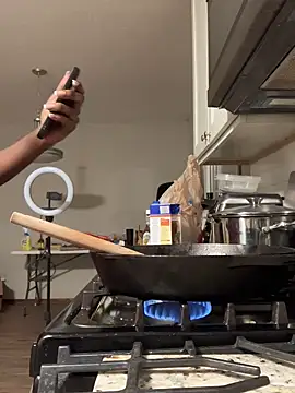 Snapshot of spicysugar74 chatting on 21, 1, 2025 spicysugar74 online show from 21, 1, 2025