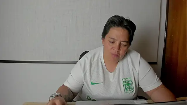 Snapshot of MELODYFANTASY chatting on 5, 12, 2024 MELODYFANTASY online show from 5, 12, 2024