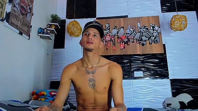 Friendsofeverything  online show from 30, 11, 2025