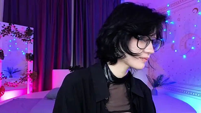 dark vamp  online show from 22, 12, 2024