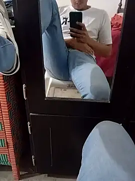 paulzorrita26 online show from 8, 1, 2025