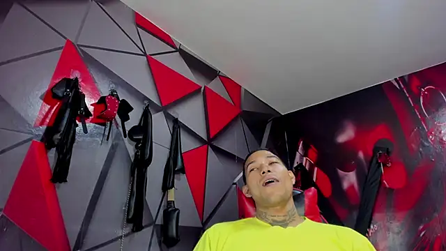 Hana and Zeta online show from 12, 9, 2025